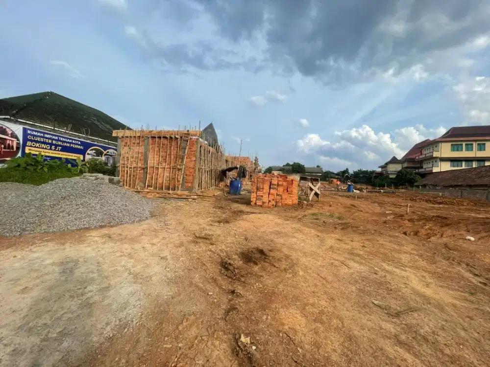 RUMAH TENGAH KOTA PALEMBANG SUKABANGUN 2, AREA KM 6