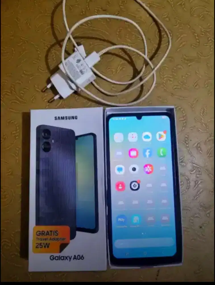 Samsung a06 black ( resmi)