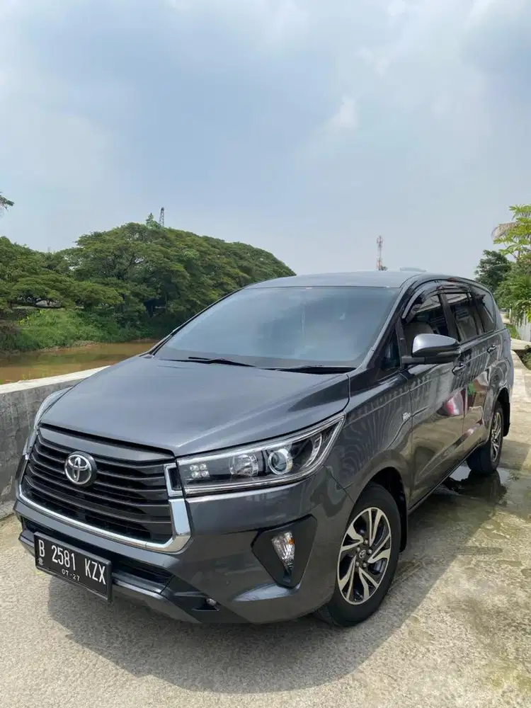 Toyota Kijang Innova 2022 Bensin