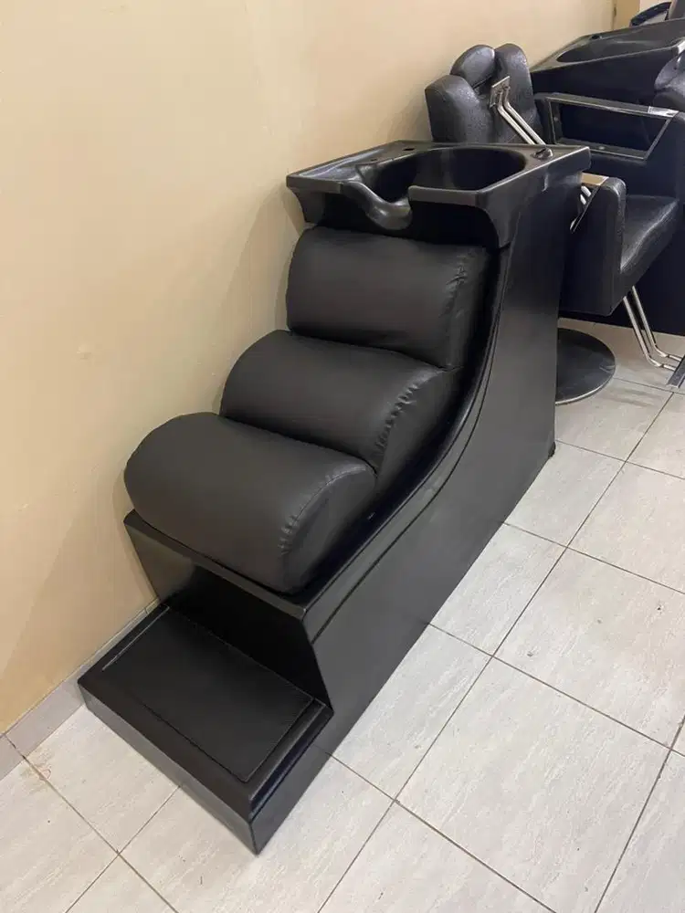 Kursi washbak keramas bekas seconf fiber merk ASIA barbershop salon sp