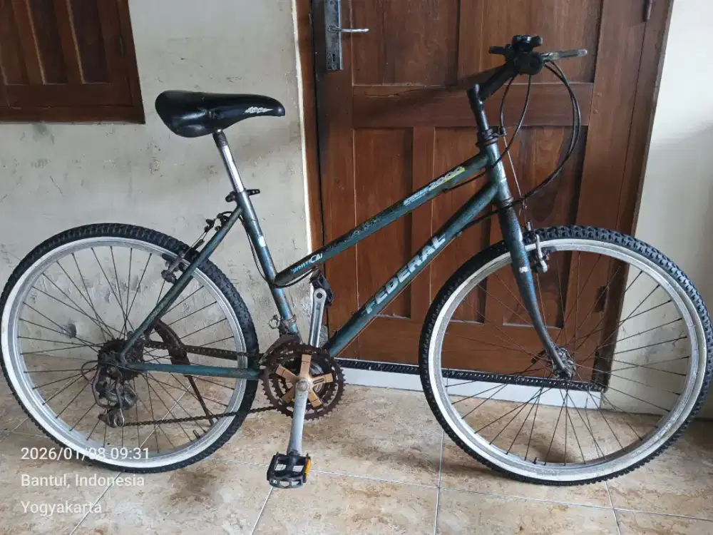 Dijual sepeda federal white cat original size roda 26 tinggi rangka 18