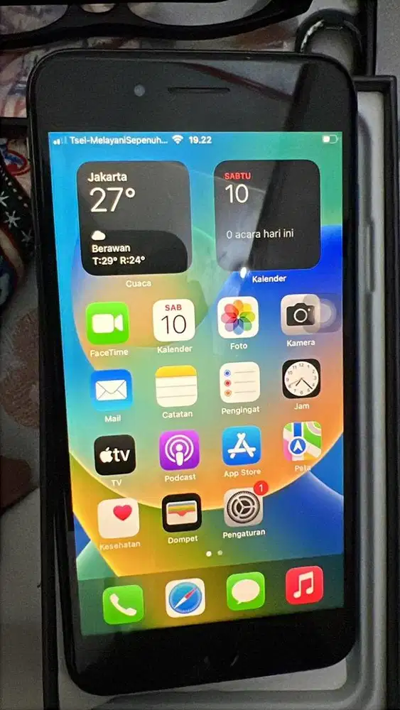 Ip 8 plus 64 permanen