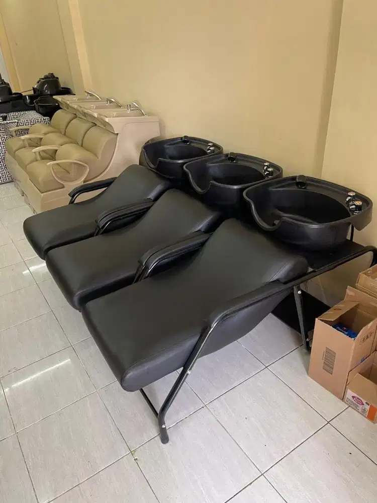 Kursi washbak keramas baru bukan bekas bangku barber salon spa cuci ra
