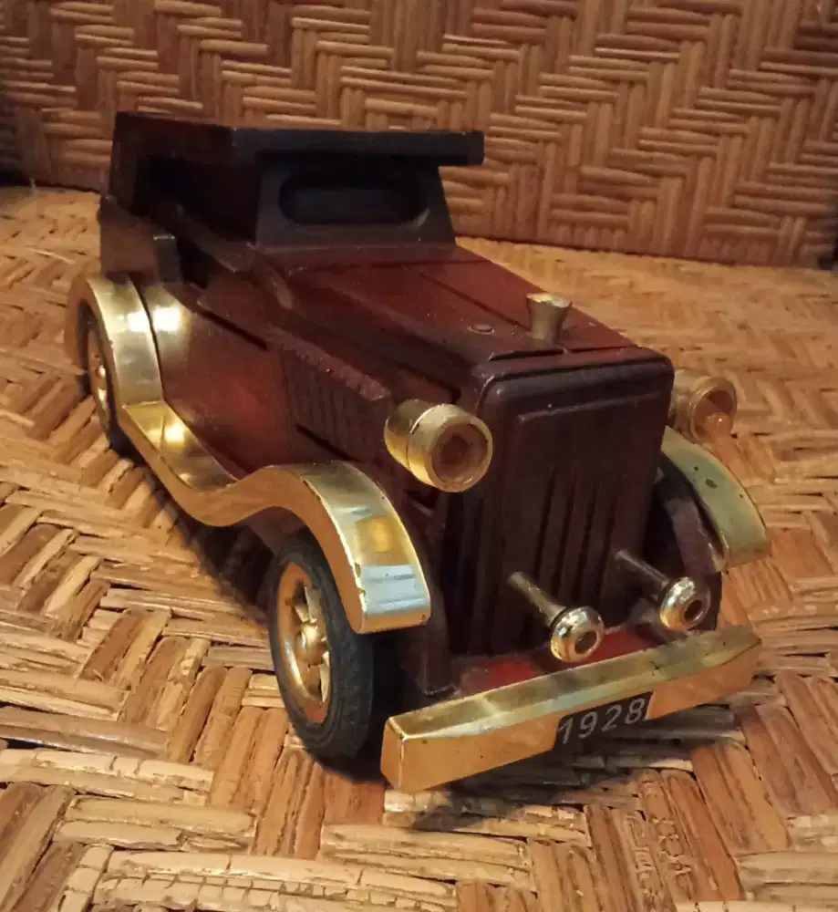 Telepon Kayu Vintage Roll Royce 1928 Telemania