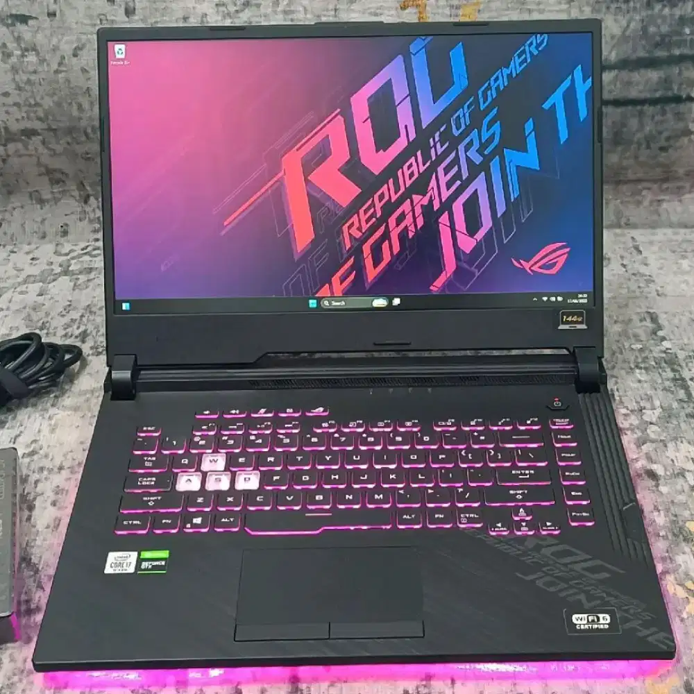 Asus ROG G512LI Core i7-10750H 8GB 512GB GTX 1650 Ti 4GB Full HD 144Hz