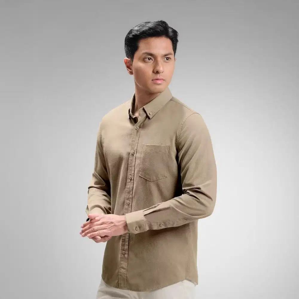 Kemeja Kantor Lengan Panjang Oxford Cutoff Sand