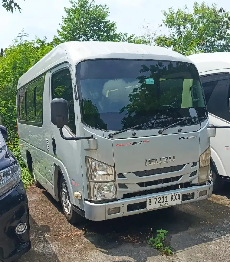 2019 Isuzu Minibus NLR 55 AC 14 Kursi