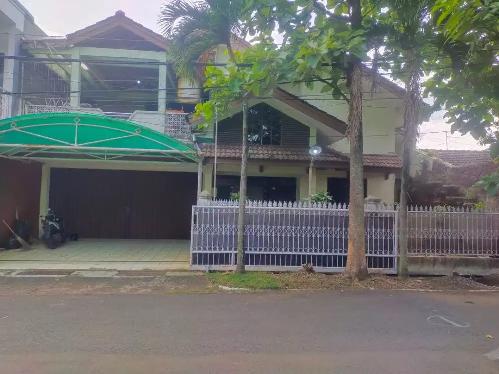 Rumah Bagus Siap Huni Dalam Komplek Sanggar Kencana BAndung