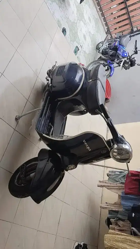 Vespa super 150