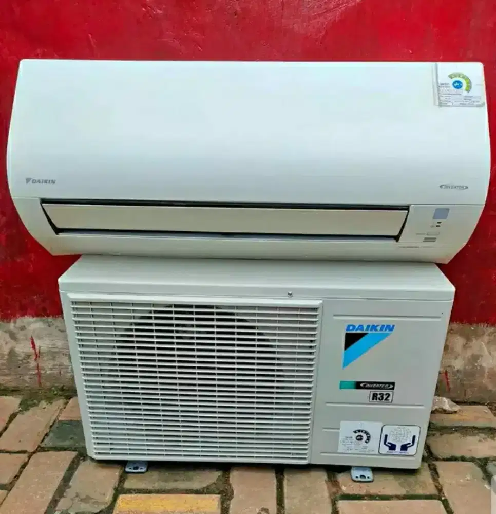 Ac Daikin inverter 1/2 PK