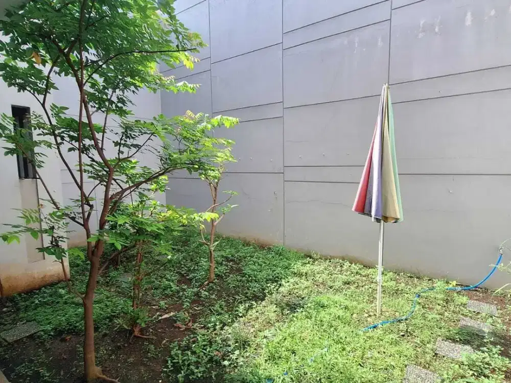 Disewakan rumah pik golf island 8x20 semi furnish