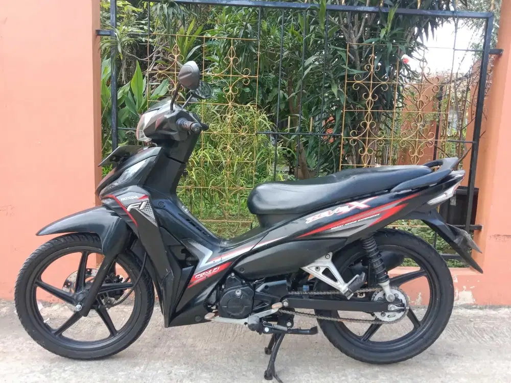 Honda Revo x cw fi th 2021 bisa kredit atau cash