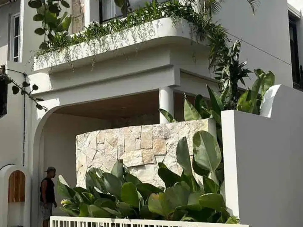 Dijual Brand New Villa Modern Kutuh Bali