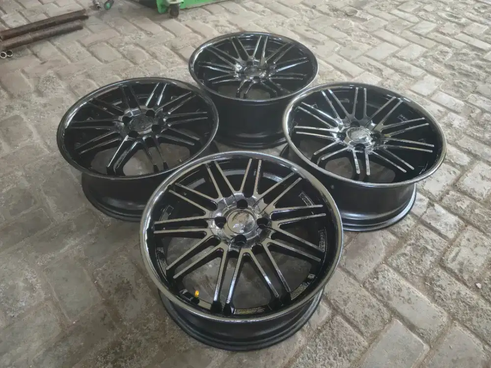 Velg R17 Brio Mobilio Jazz City Freed Civic Mazda2 Fiesta Lova Datsun