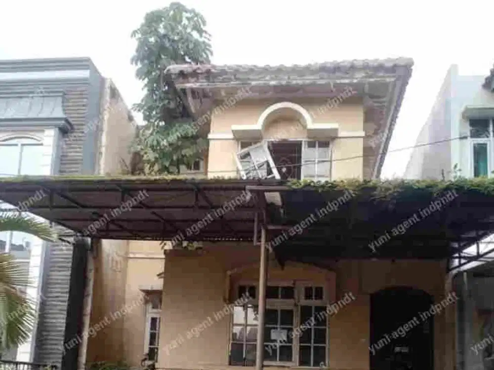 Rumah butuh renovasi harga nego sampai deal diLegenda wisata