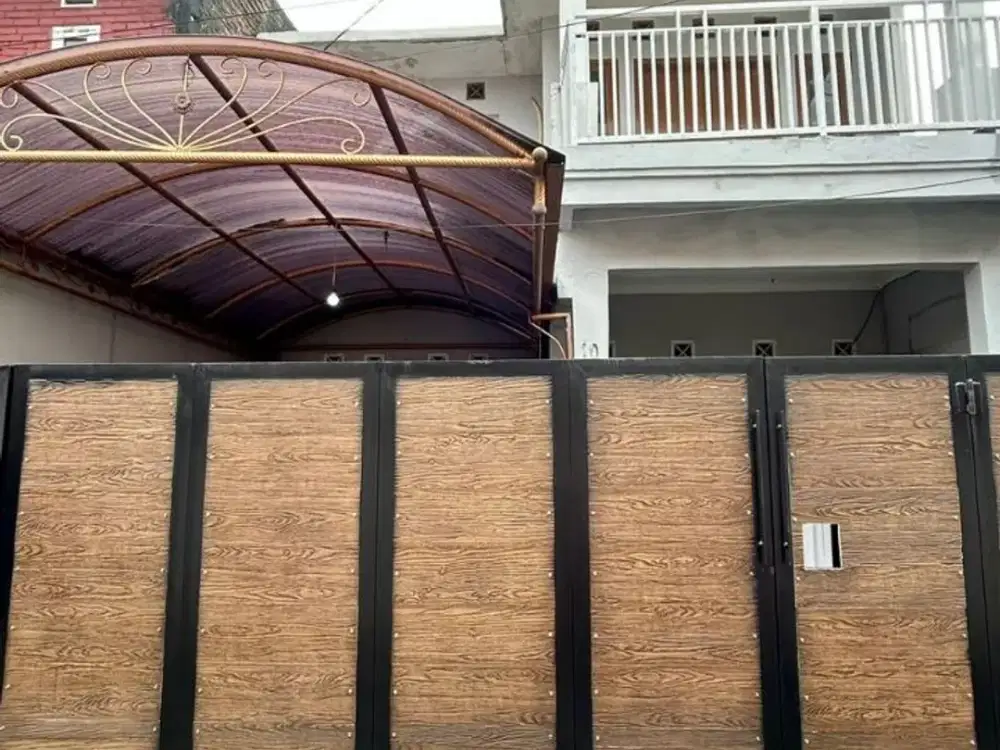 rumah 2 laintai siap huni di jl subang antpani