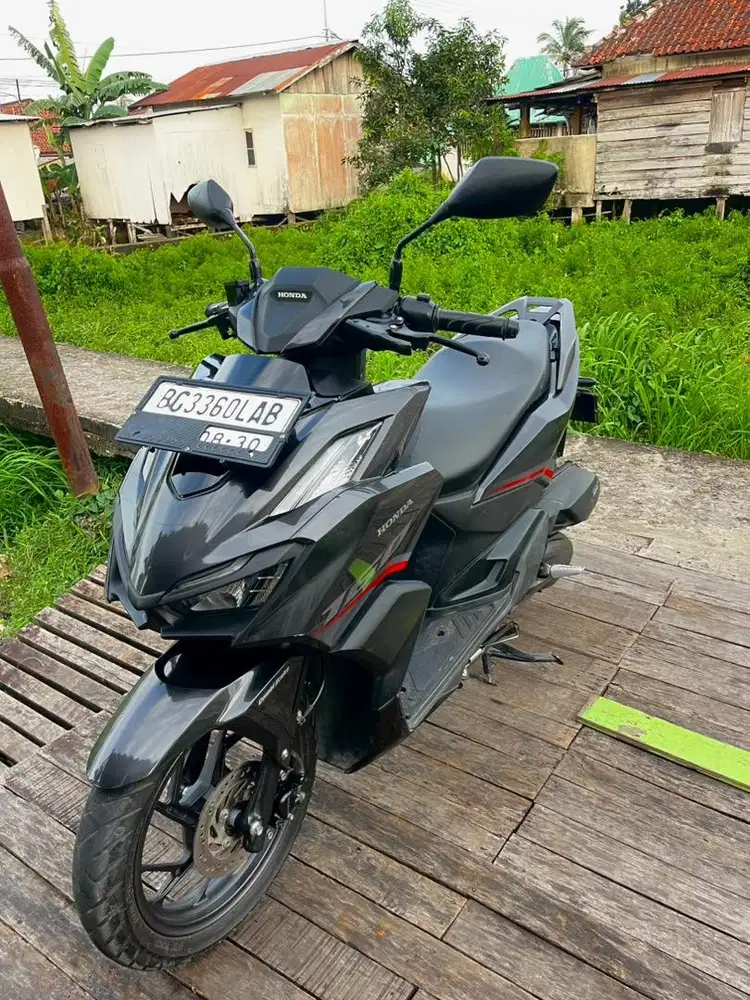 Vario 160 thn 2023 seperti baru