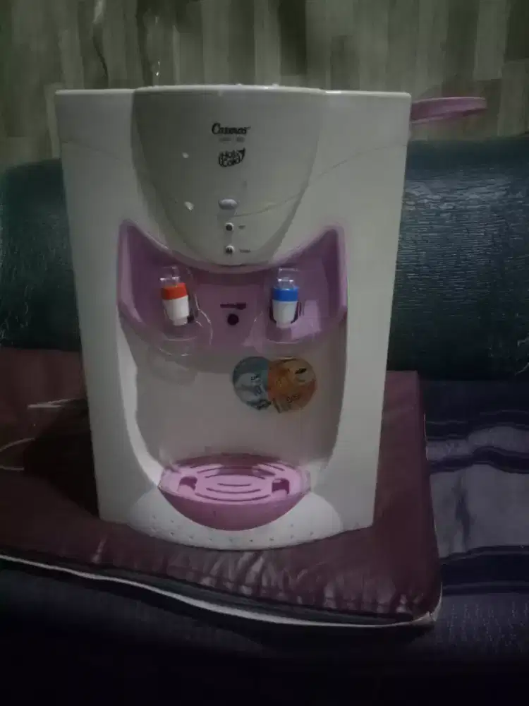 Dispenser cosmos hot & cold