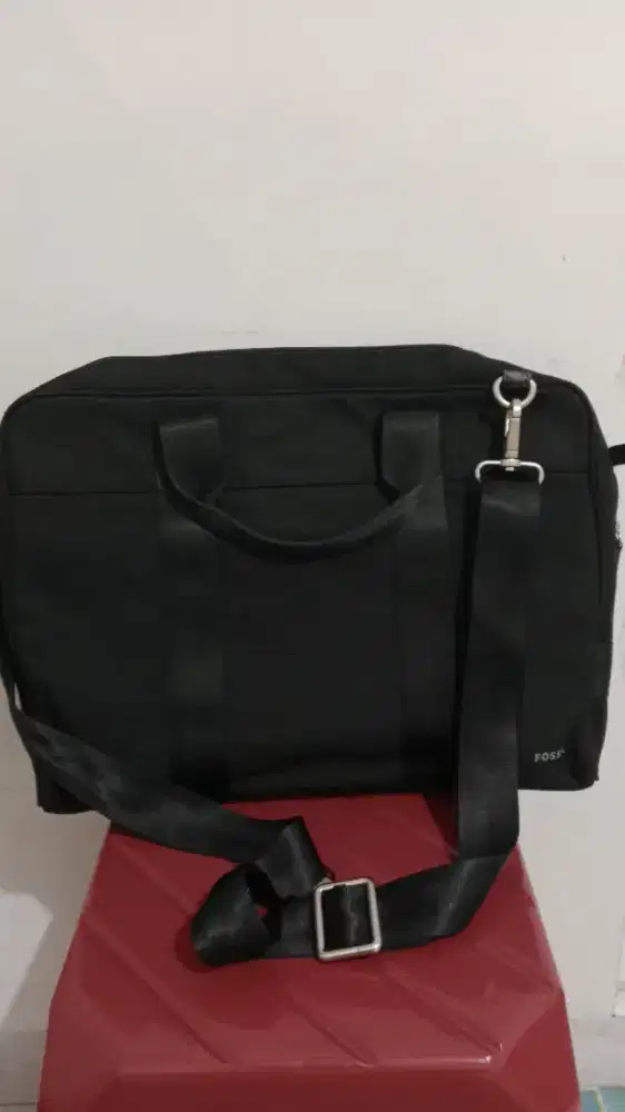Tas selempang Fossil Mercer Work Brief black