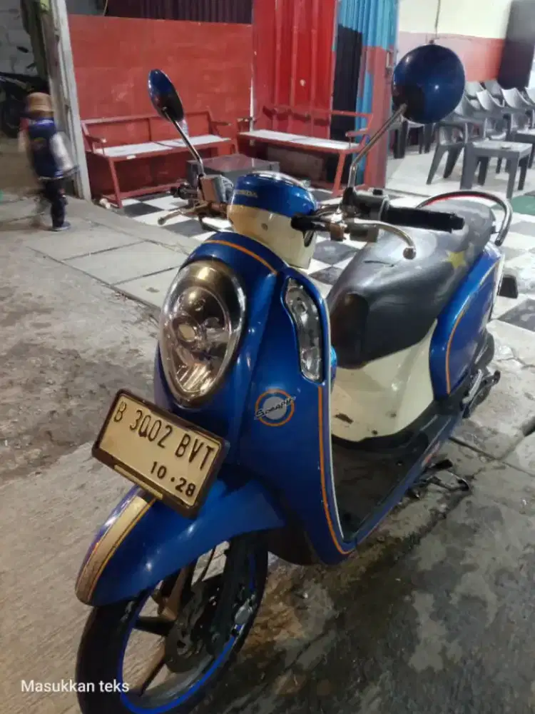 Honda Scoopy 2013