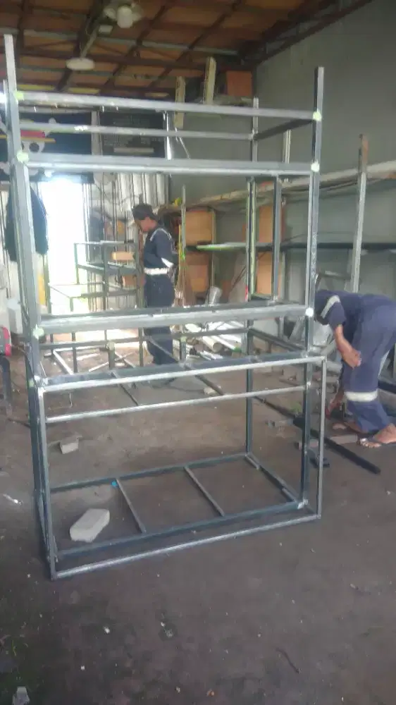 Gerobak atau booth countener buat usaha jualan