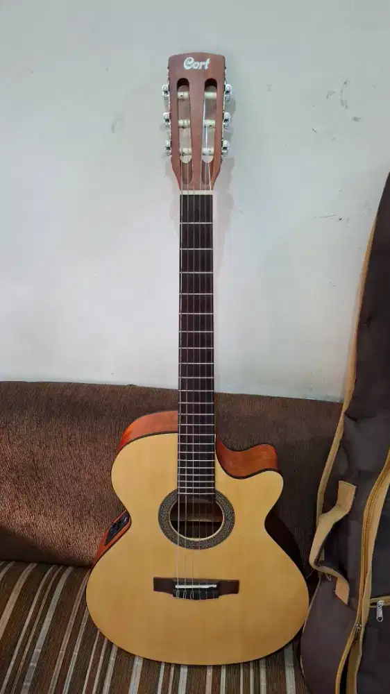 CORT CEC 1 OP Mulus Like New