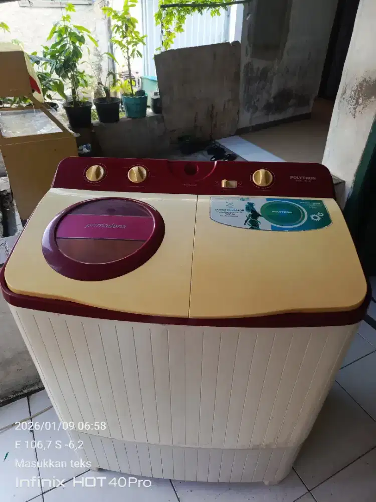 Mesin cuci merek POLYTRON 9kg normal Joss tinggal pake bosku..