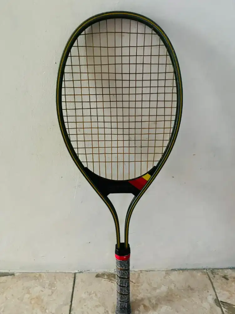 **Dijual Raket Tenis Vintage Dunlop Grand Prix – Made in Germany**