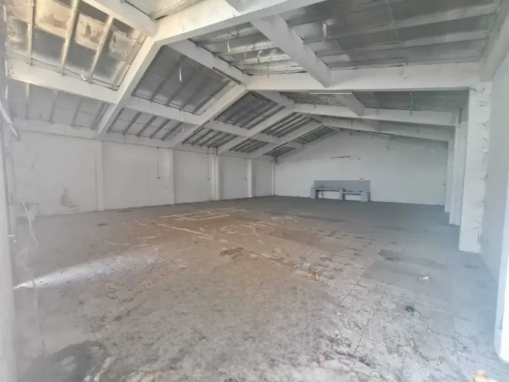 Tanah dan Gudang Bagus Di Solo Baru