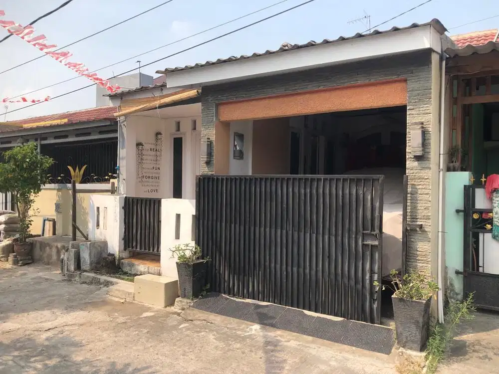 Dijual Rumah Strategis