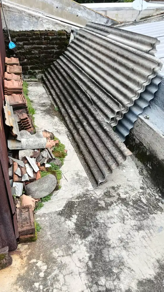 Jual Asbess Bekas Bongkaran Rumah