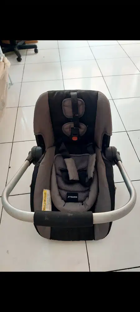Carseat baby elle preloved