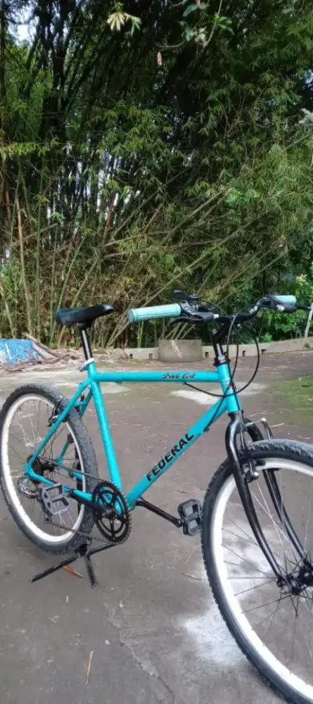 SEPEDA COMMUTER MODEL FEDERAL