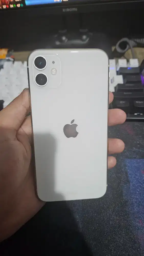 Iphone 11 White 64 Gb IBox