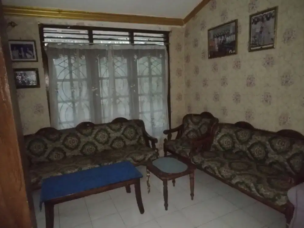 Jual Kursi 1 set dengan meja