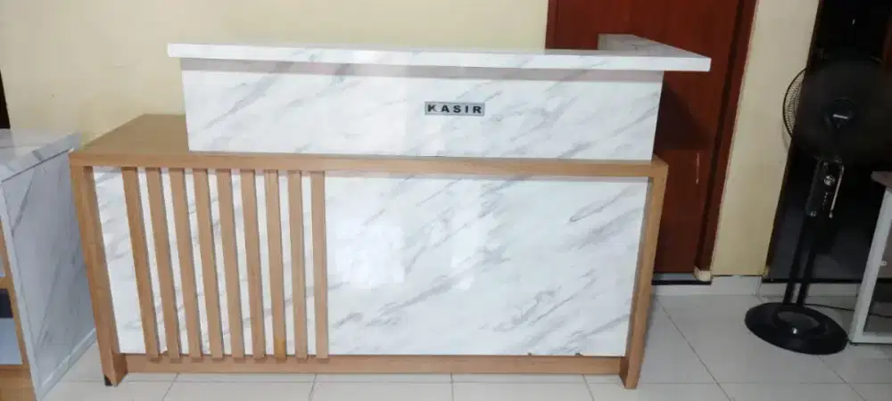 Meja kasur ex cafe/resto