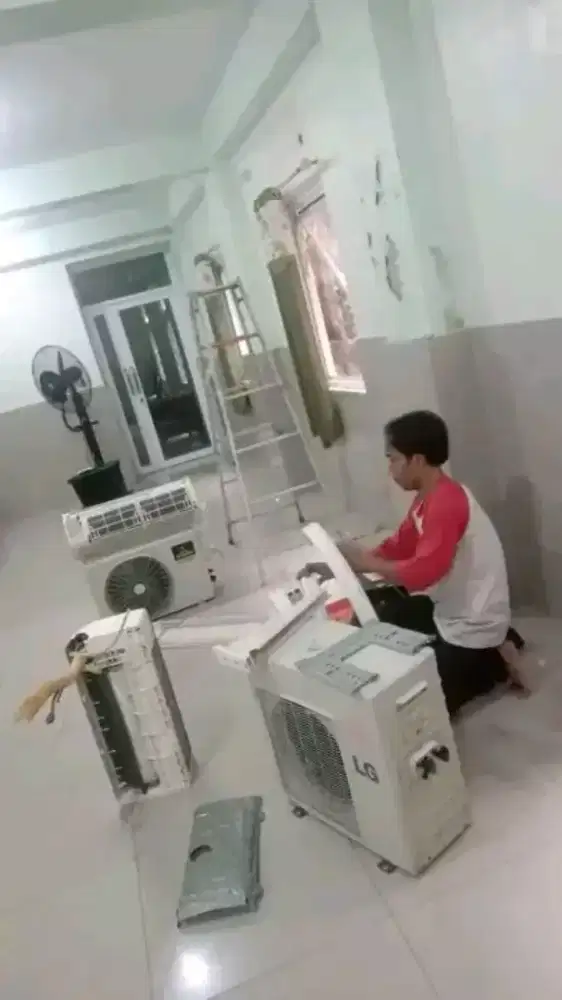 Tukang service AC panggilan dan bongkar pasang AC