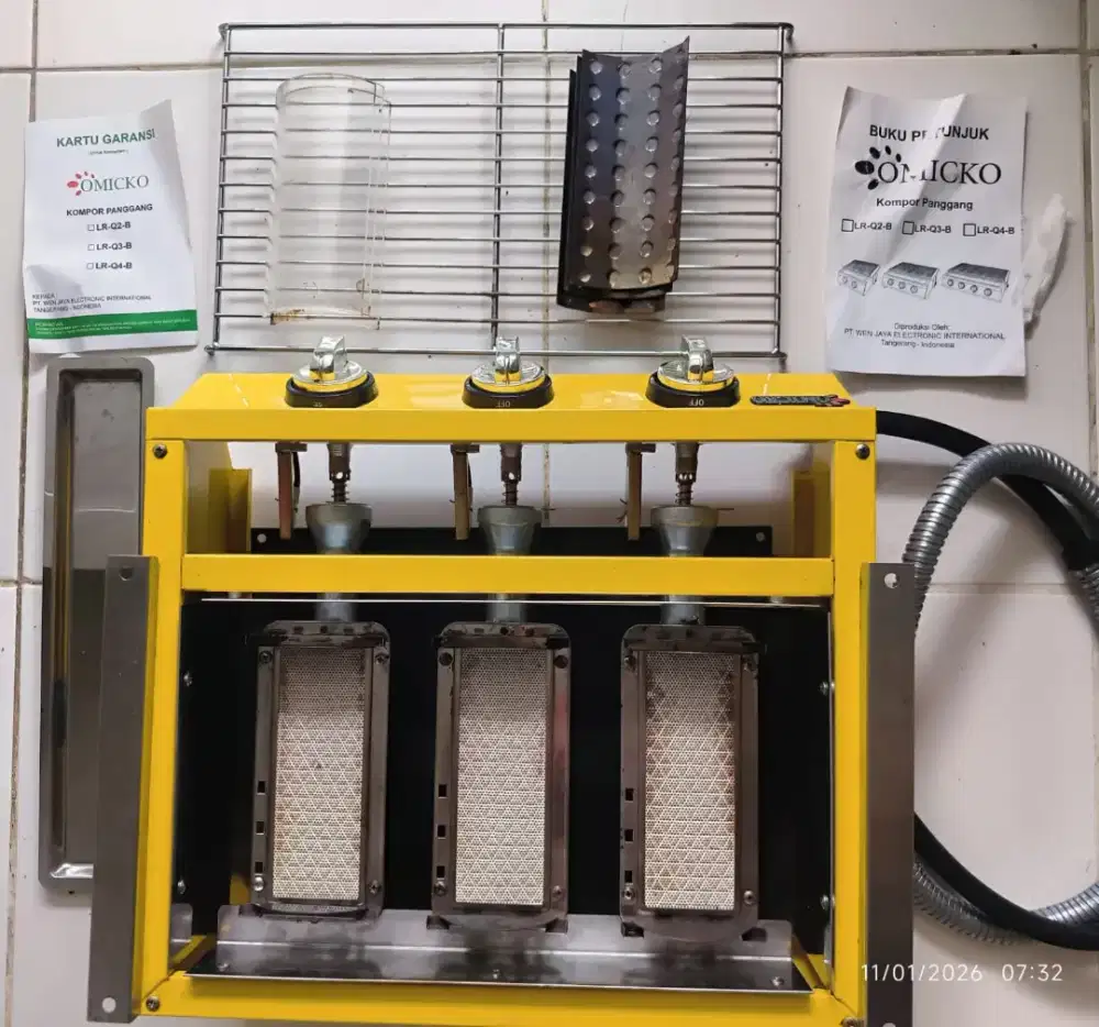 KOMPOR PANGGANG 3 TUNGKU GAS