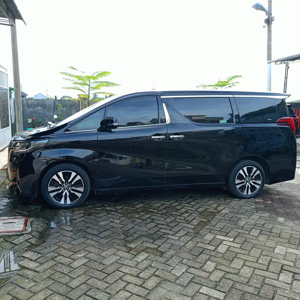 Toyota Alphard 2021 Bensin