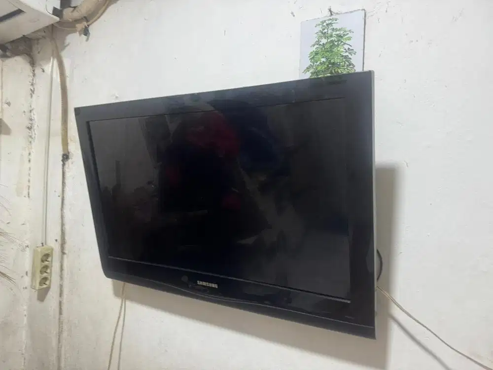 Samsung LCD TV 32 inci seri C350