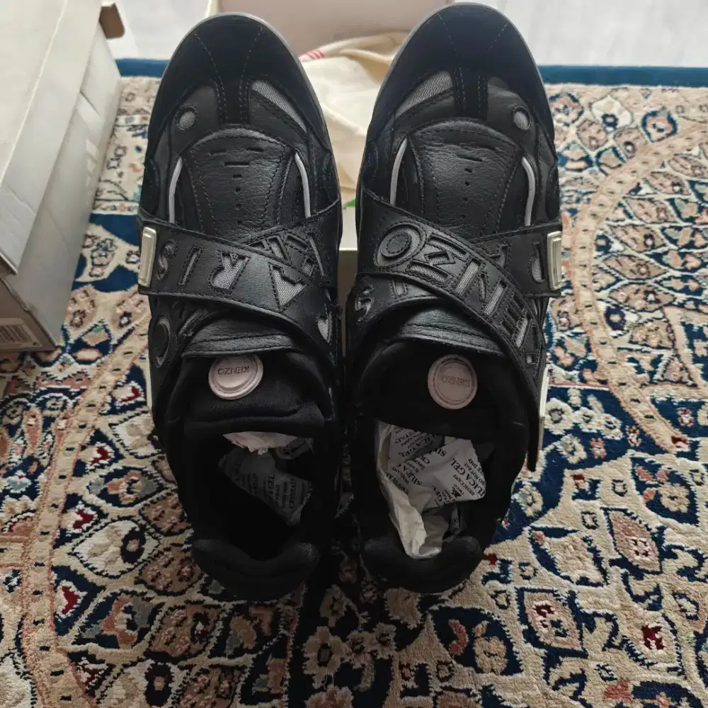 Sepatu Kenzo Sonic Sneaker