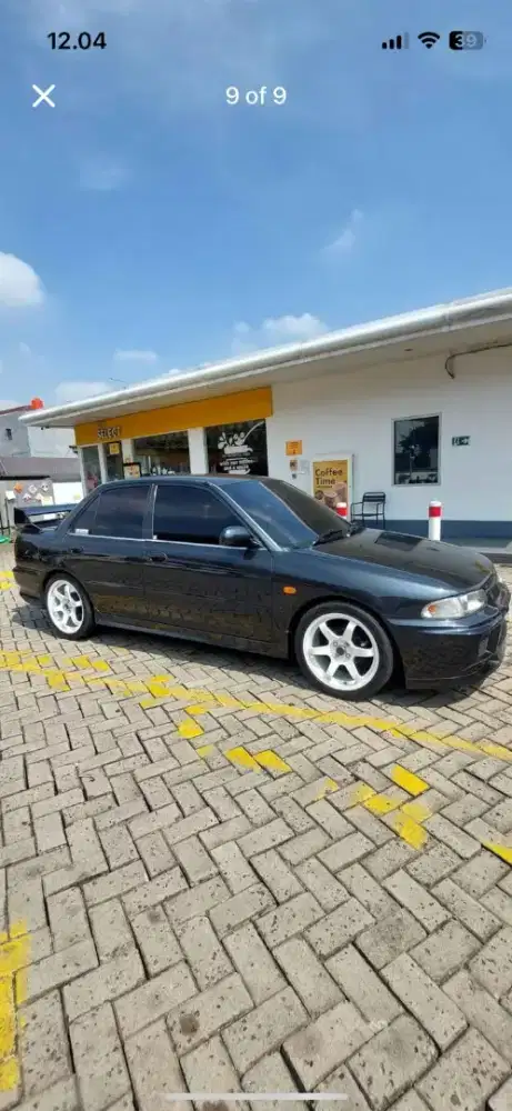 Mitsibishi Lancer GLXI