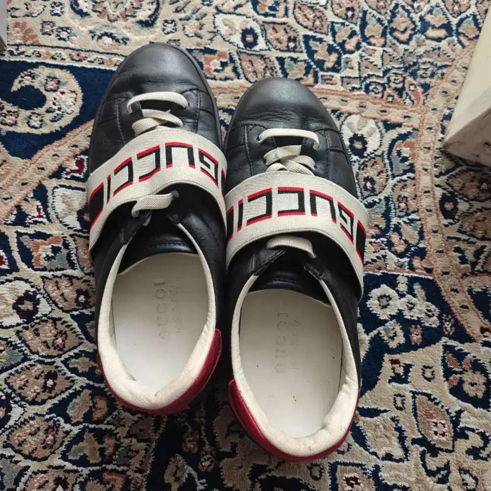 sepatu Gucci Original