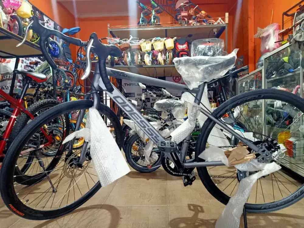 sepedah balap odessy baru