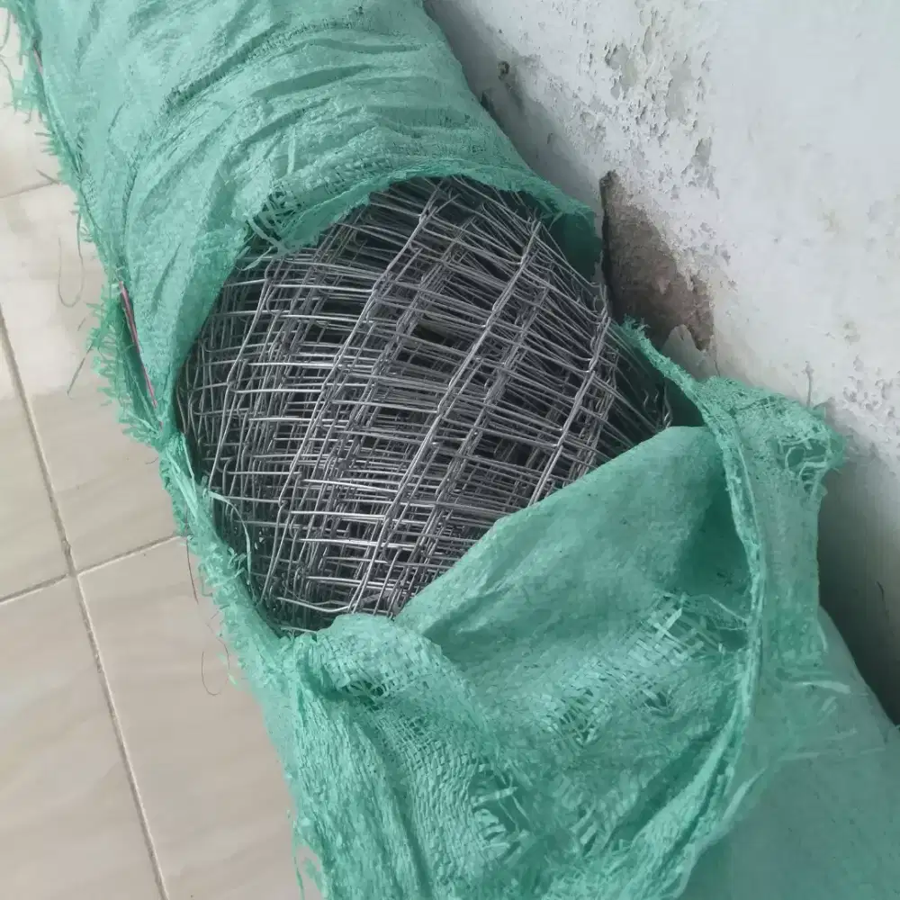 KAWAT PAGAR HARMONIKA 1,5 MM Lubang 6 cm Lebar 1,5 meter Panjang 25 m