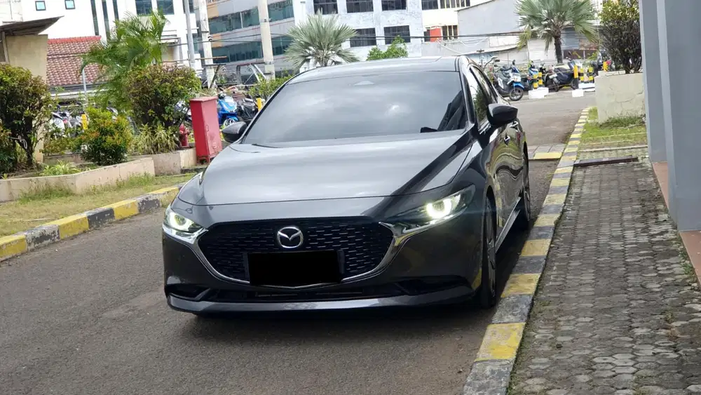 Km12rb mazda 3 sedan skyactive 2023 sunroof abu pajak panjang