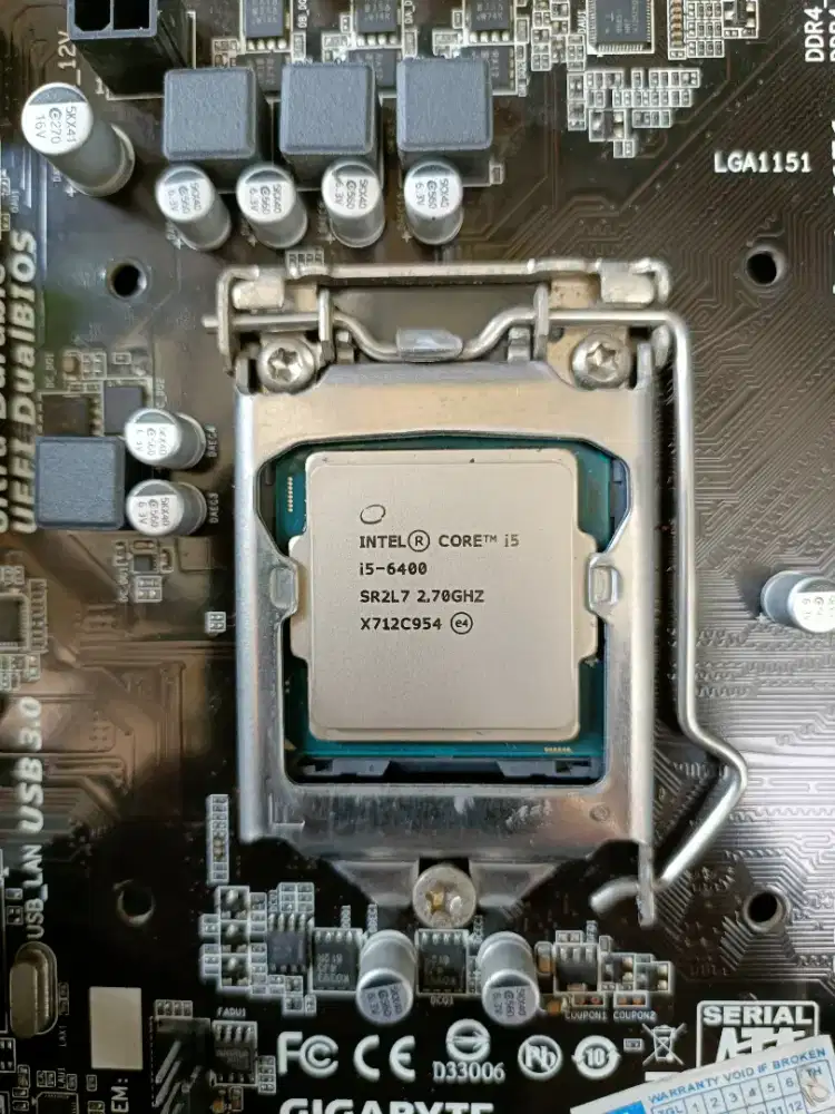 Paket Core i5 MB Gigabyte GA-H110M dan Proc i5 6400