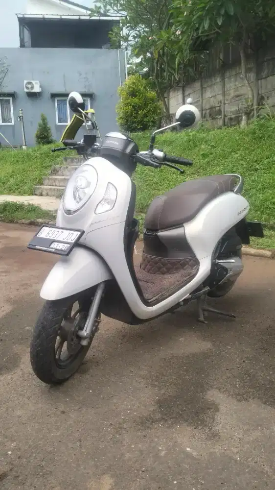 Scoopy Prestige 2023