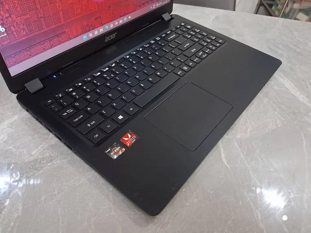 Laptop Ryzen 16GB SSD 256GB Win ORI Gaming Desain Garansi