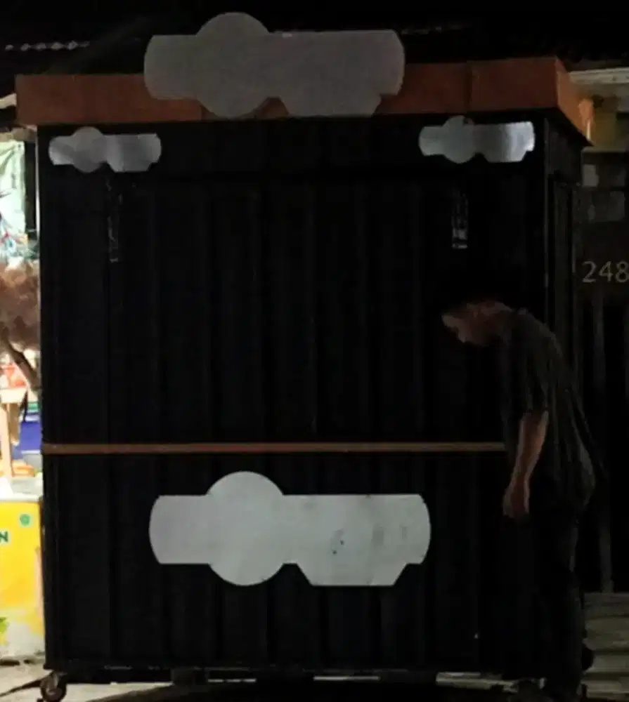 Booth Container Bekas Jual Es
